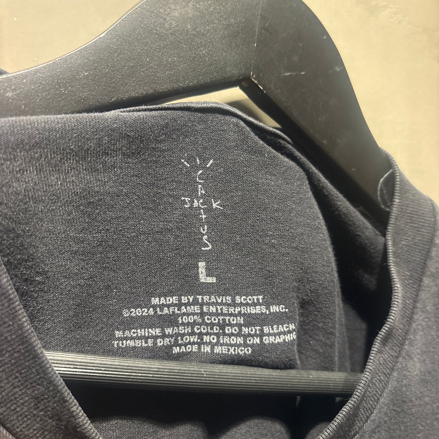 "Free Travis Scott" Mugshot T-Shirt 二手