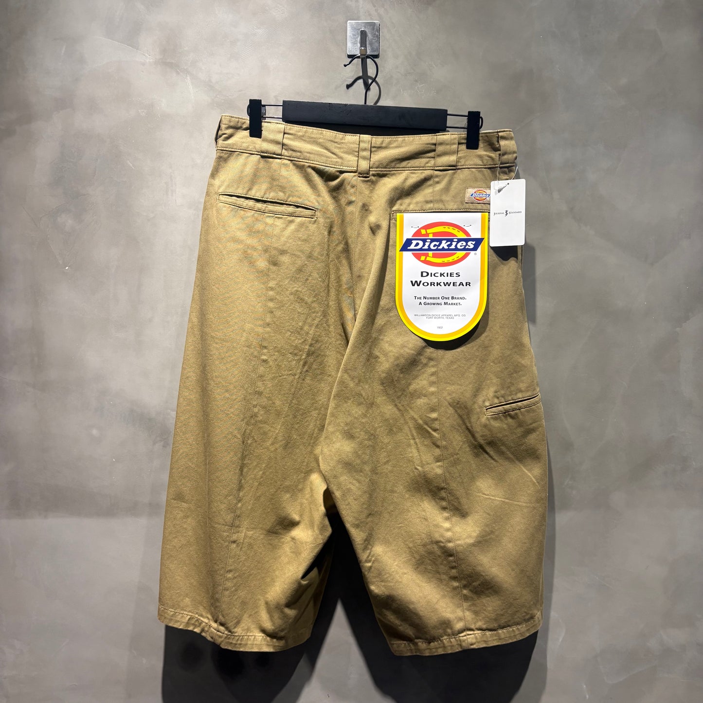 Dickies x JOURNAL STANDARD - Odd Shape Work Shirt 短褲 卡其 全新