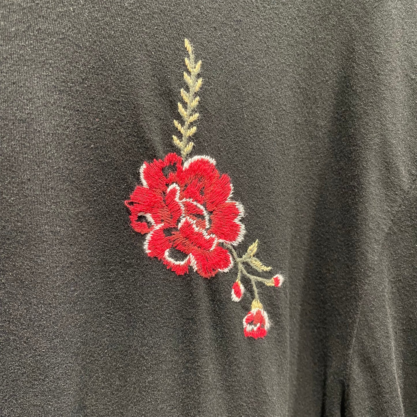 Comme des garcons homme+刺繡玫瑰花黑短T 中古