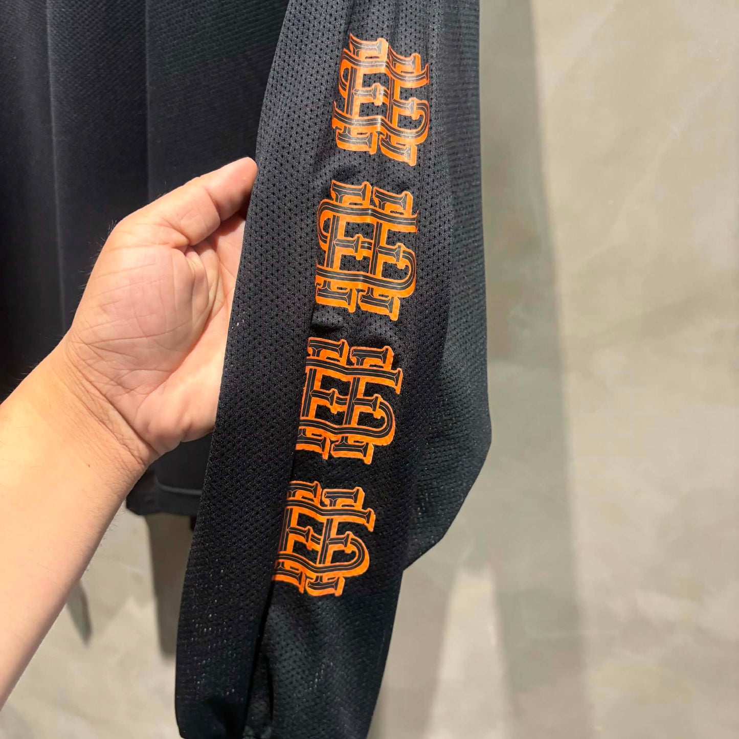 SEE SEE SUPER BIG MESH LS TEE 黑網眼手臂字體薄長袖 全新