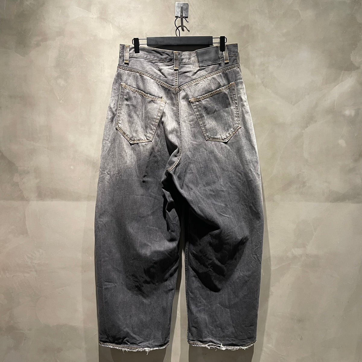 Acne Studios 2023 Super Baggy Fit Jeans 潑墨黑 中古