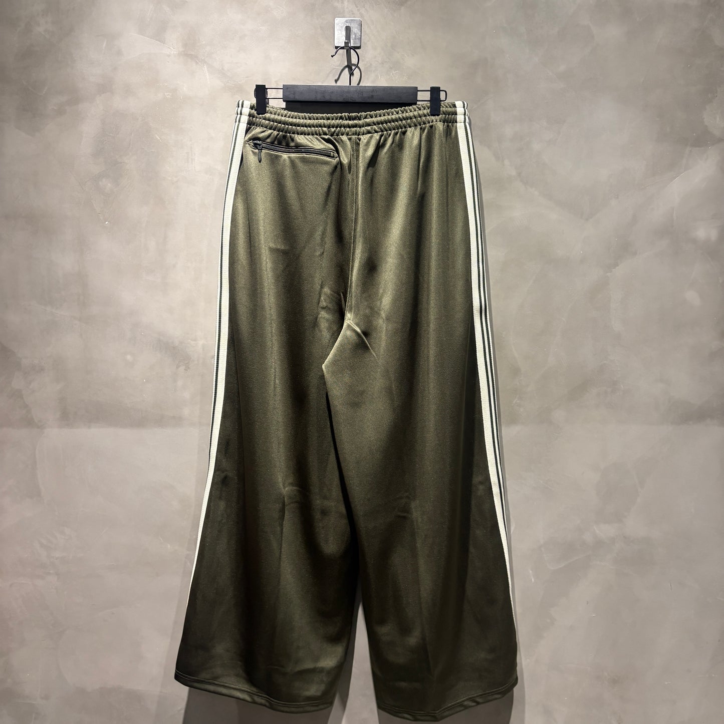 Needles 別注款 H.D. Track Pant 橄欖綠