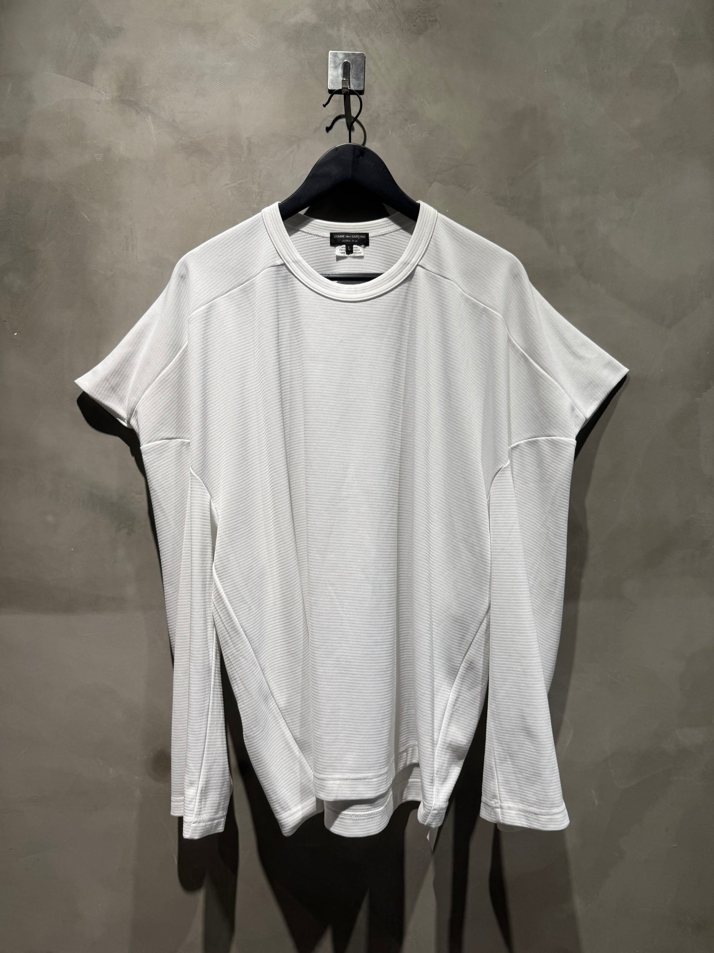 Comme des garcons homme+白色肩膀凸起長休運動上衣 中古