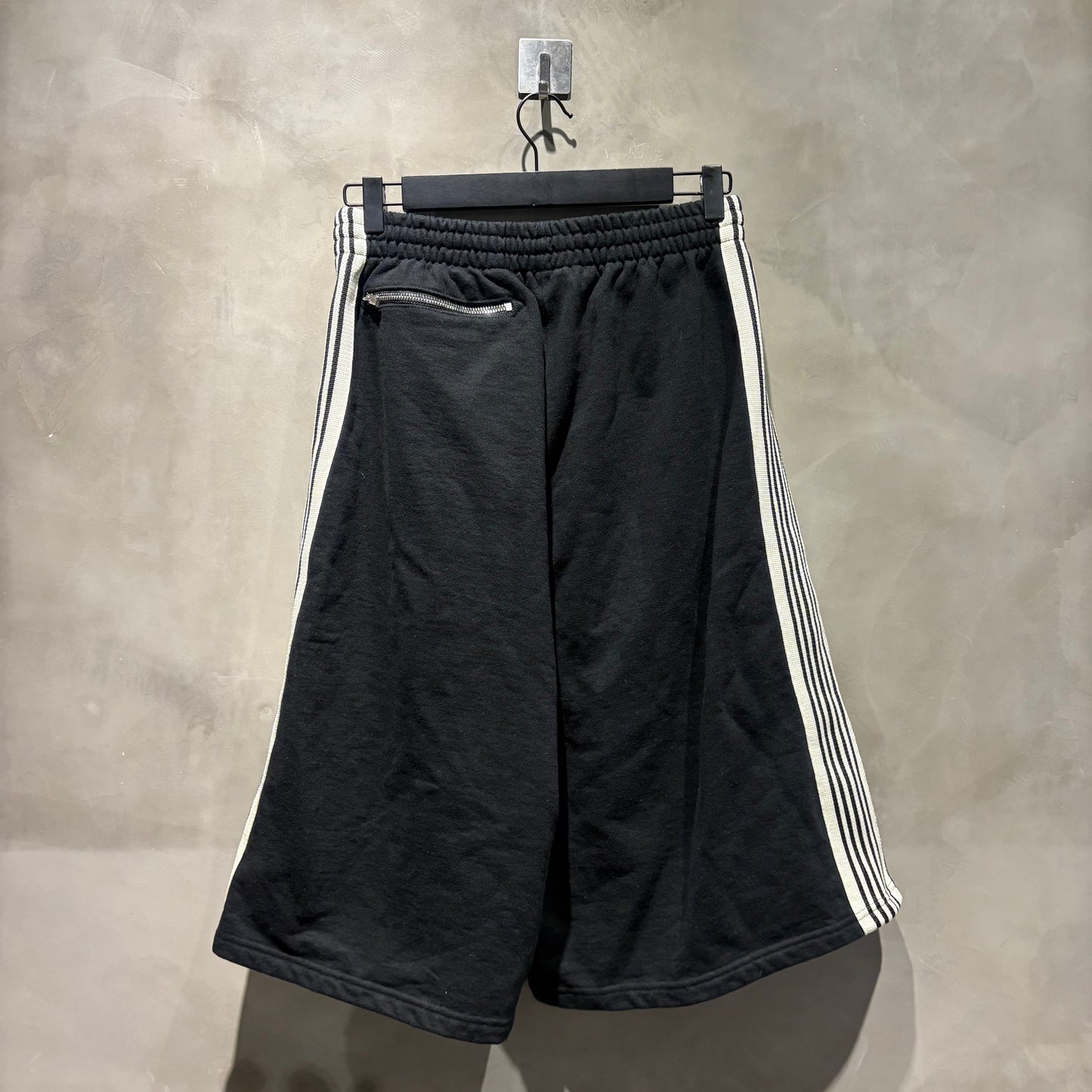 Needles 別注款 H.D.Track Shorts - Cotton Jersey BLACK 中古