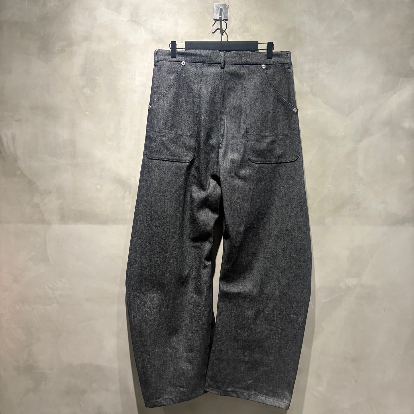 CONZ - Rigid Curved Denim 彎刀原牛 牛仔褲 黑