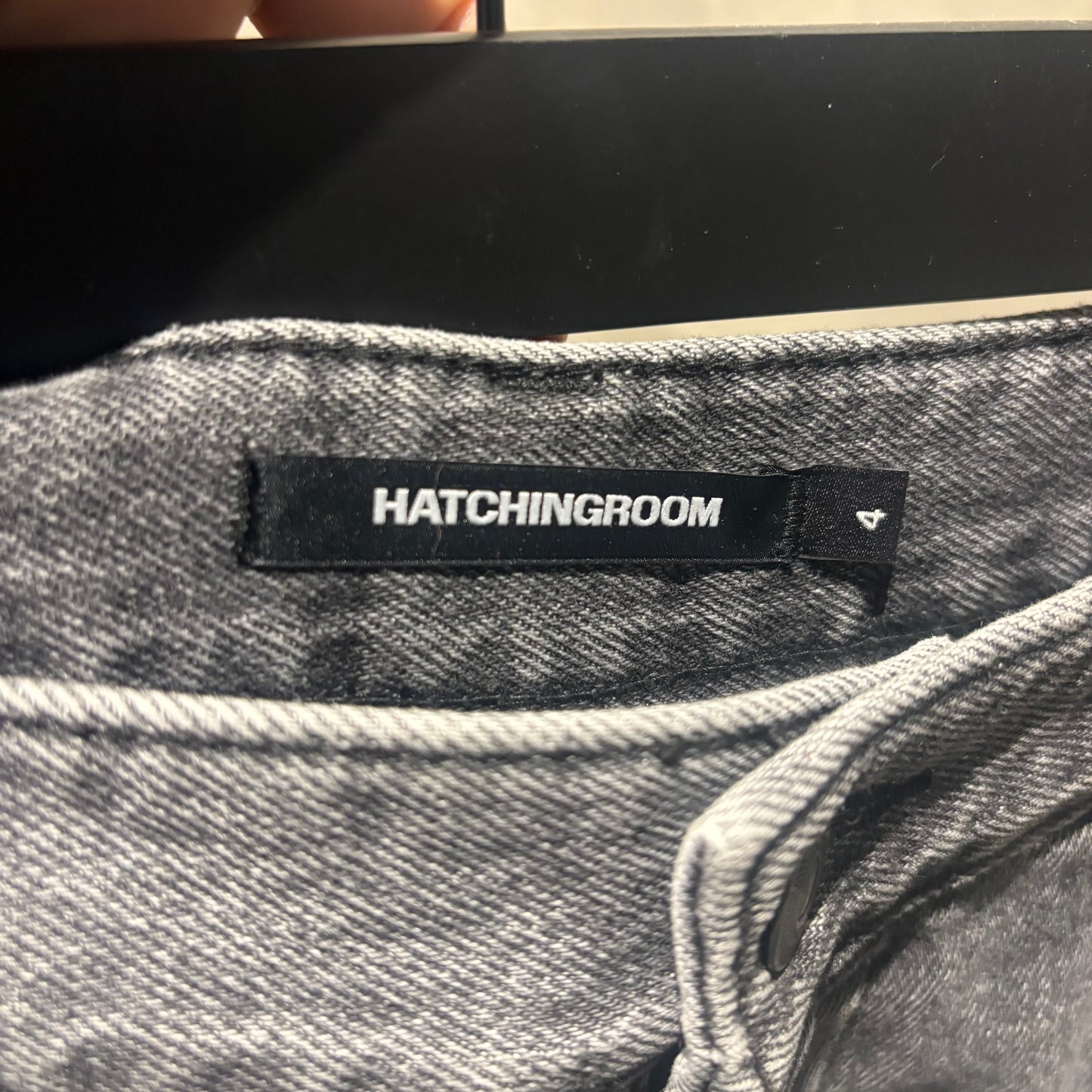 HATCHINGROOM Wide Curve Jeans 牛仔褲 全新