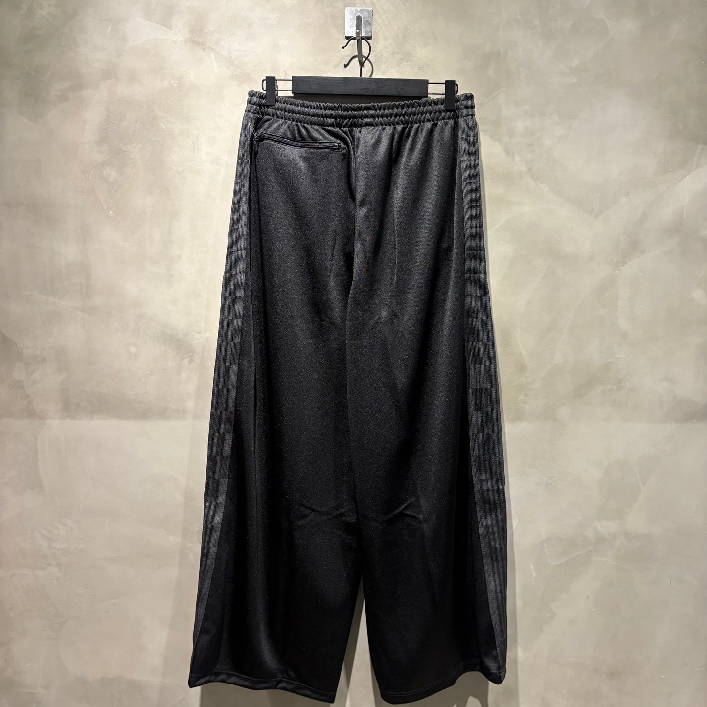 Needles 別注款 H.D. Track Pants 黑灰